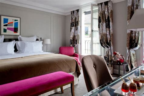 paris hotel burgundy room|REVIEW: Burgundy Room .